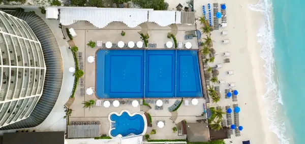 Seadust Cancun Family Resort