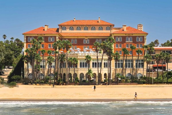 Casa del Mar