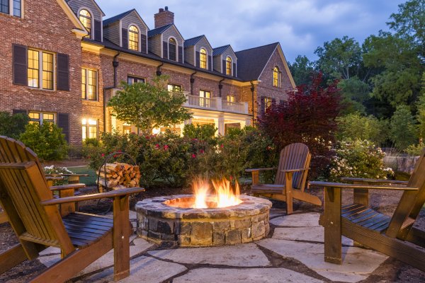 Barnsley Resort