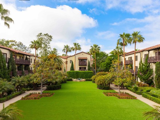 Estancia La Jolla Hotel & Spa