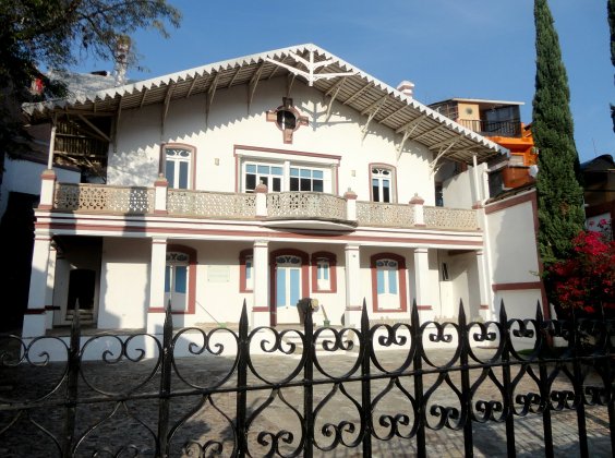 Hotel Paseo de la Presa