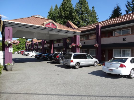 North Vancouver Hotel
