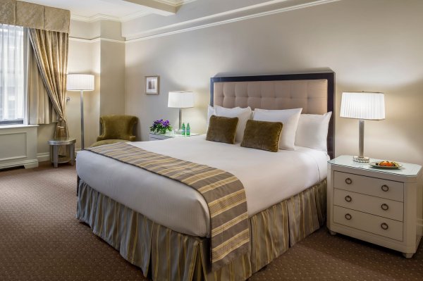 Warwick Hotel