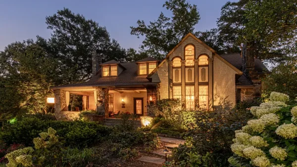 Stonehurst Place
