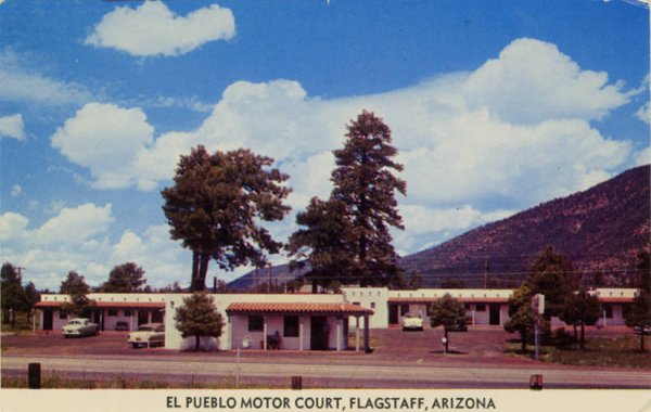 El Pueblo Inn