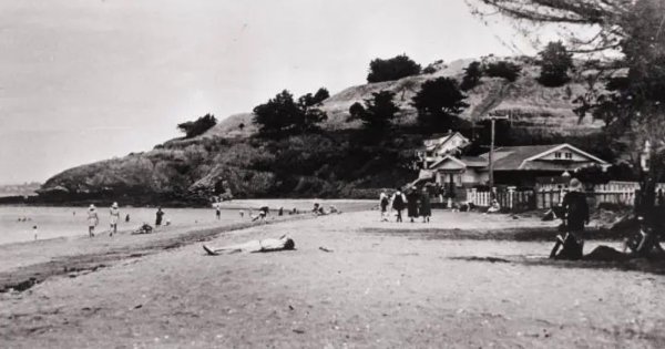 Cheltenham Kiosk
