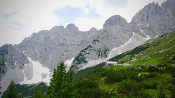Grutten Hut