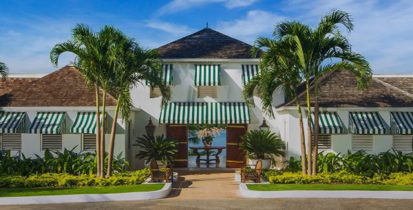 Round Hill Hotel & Villas
