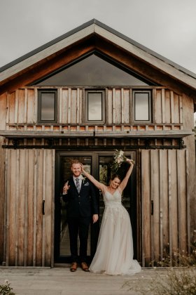 De Uijlenes Forest and Barn Weddings