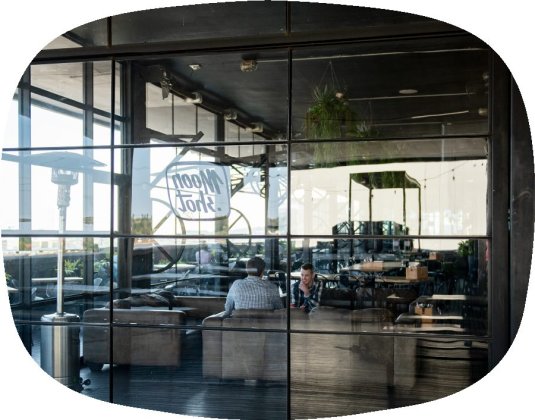 Moonshot Café
