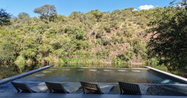 Zenzele River Lodge