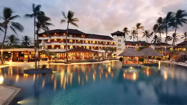 Nusa Dua Beach Hotel & Spa