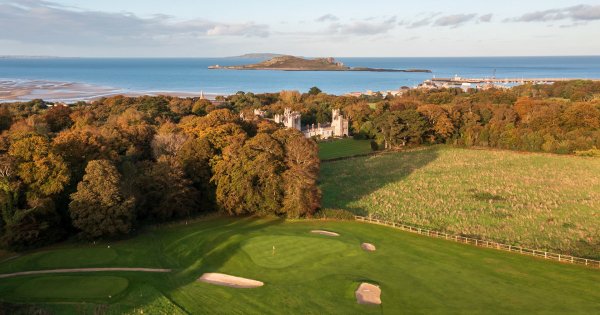 Howth Castle