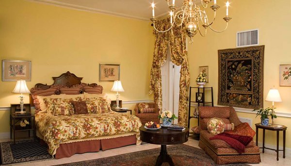 Graycliff Hotel