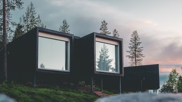 Arctic TreeHouse Hotel
