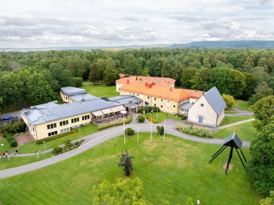 Flämslätts stiftsgård