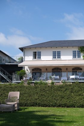 Stella Maris mission hotel