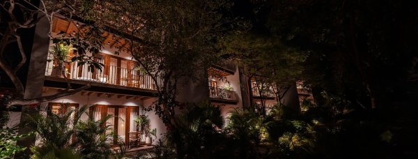 Makani Luxury Wanderlust