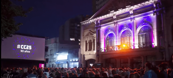 Teatro 25 de Mayo