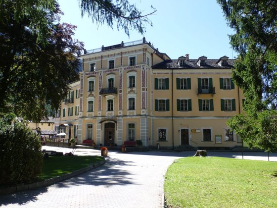 Hotel Bregaglia