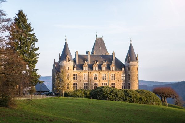 Froidcourt Castle