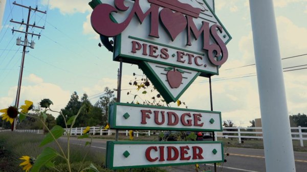 Mom's Pie House