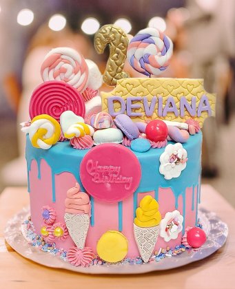 Venus Bakery