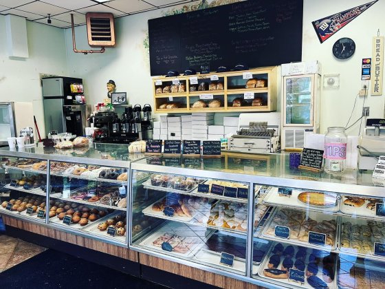 Harpo's Bakery and Cafe