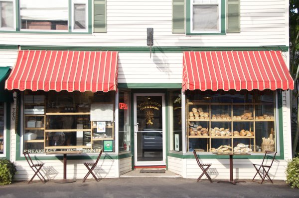 Little Notch Cafe & Bakery